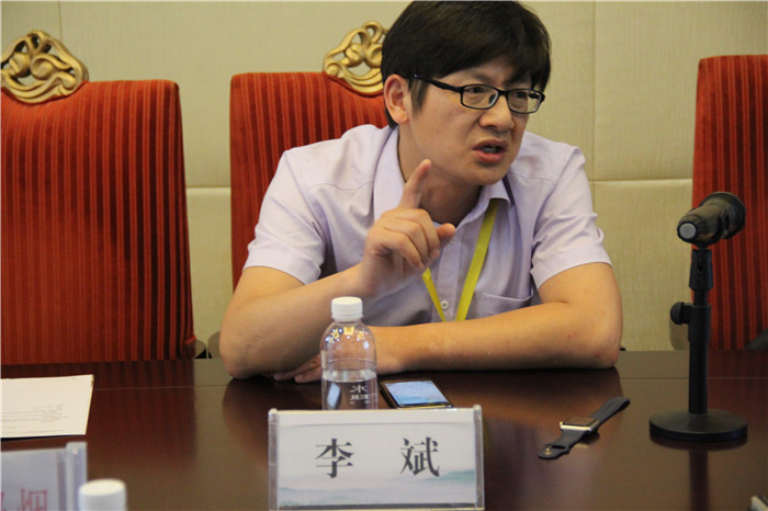 华中农业大学教授李斌工作站落地云南富源金田原公司(图1) 华中农业大学教授李斌