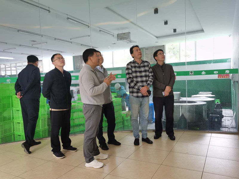 上海扶贫消费联盟和上海市援外服务中心领导莅临公司调研销售渠道(图4)